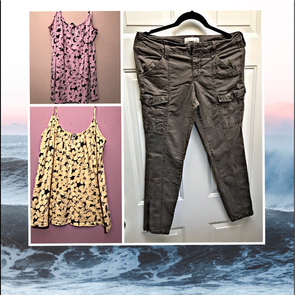 Old Navy Bundle 2 XS tanks